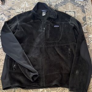 Patagonia Men's Dark Gray Performance Jacket